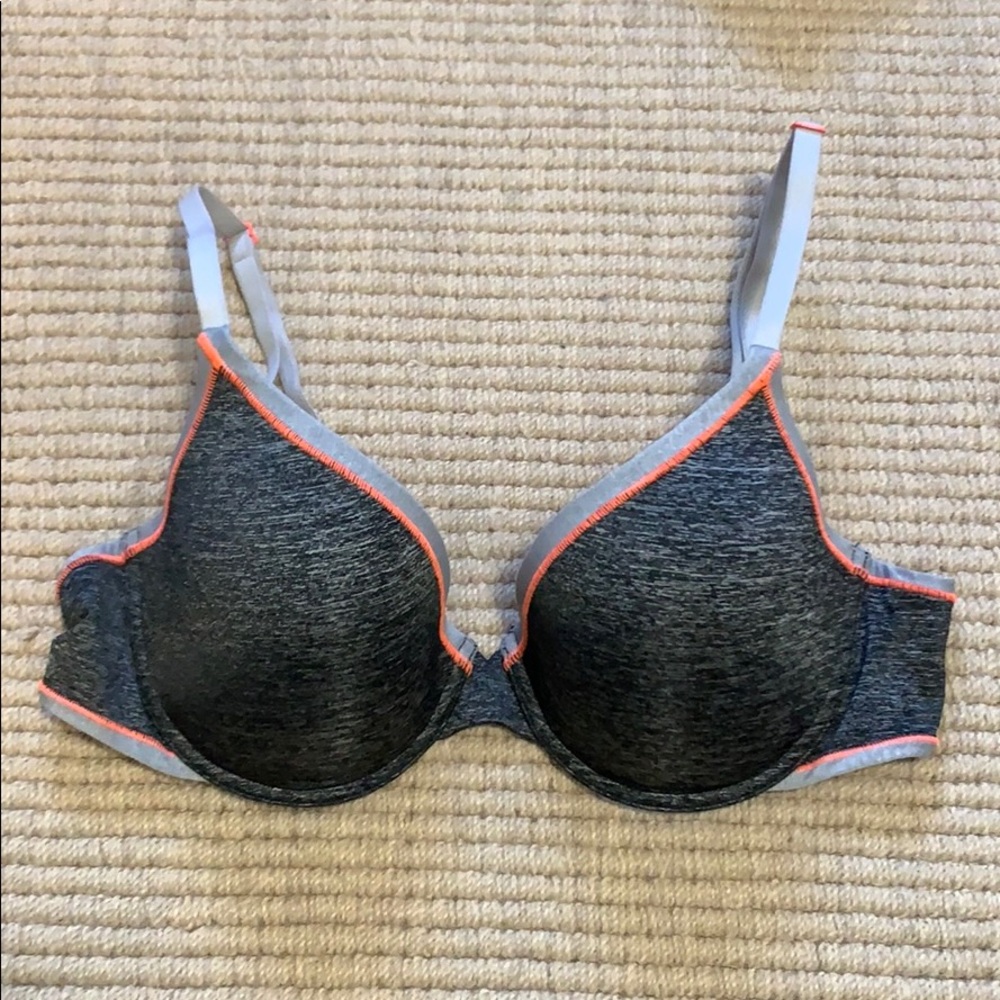 VICTORIA SECRET BRA